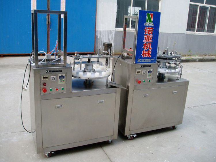 半自動(dòng)金屬軟管灌裝機(jī).jpg